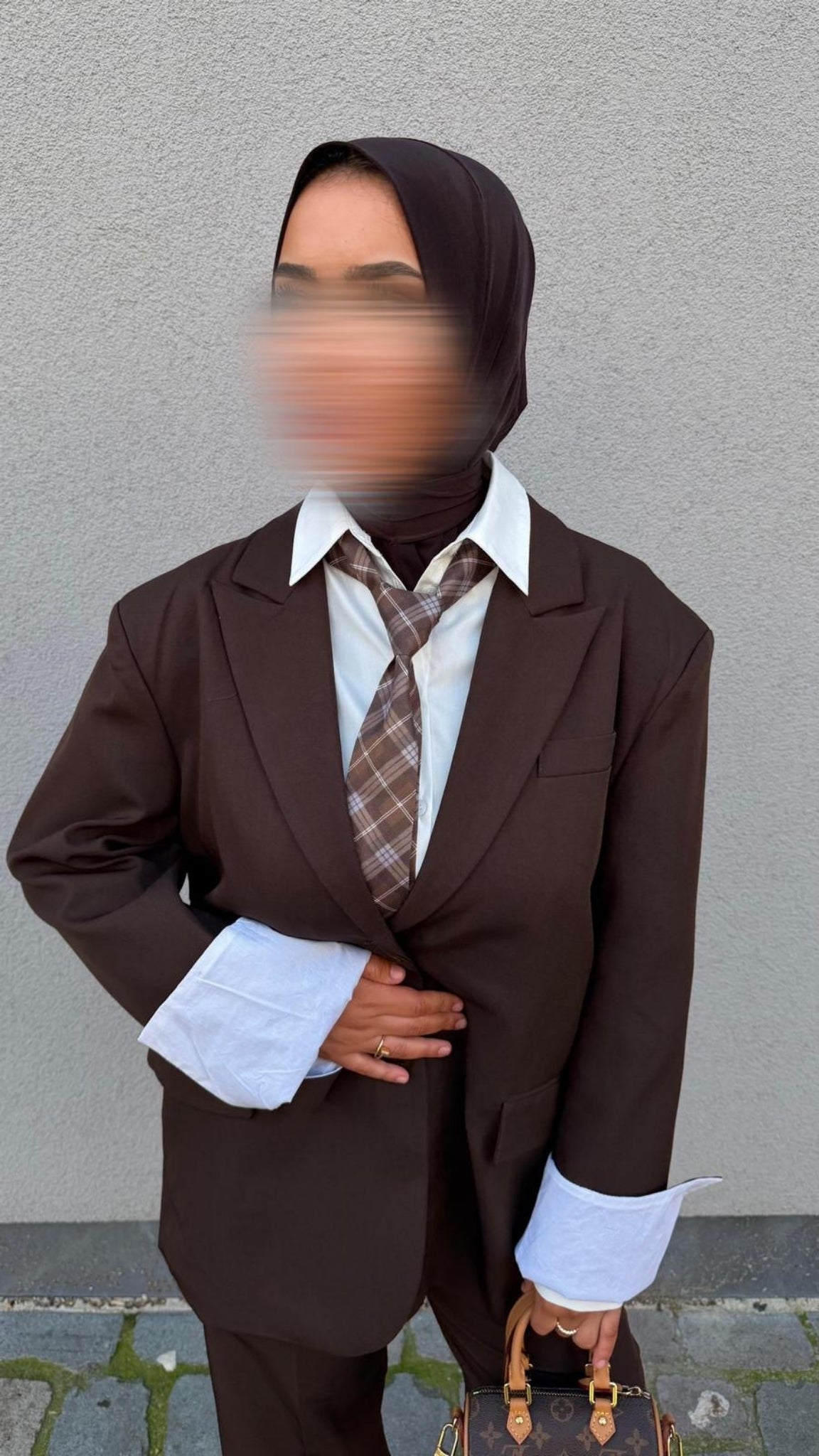 Structured blazer with a straight cut