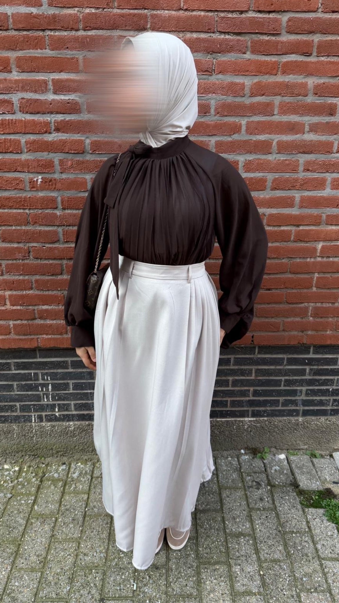 Elegant blouse met geplooide kraag
