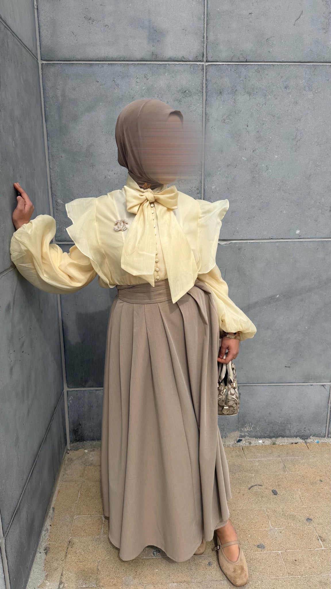 Blouse Coquette Col Noué