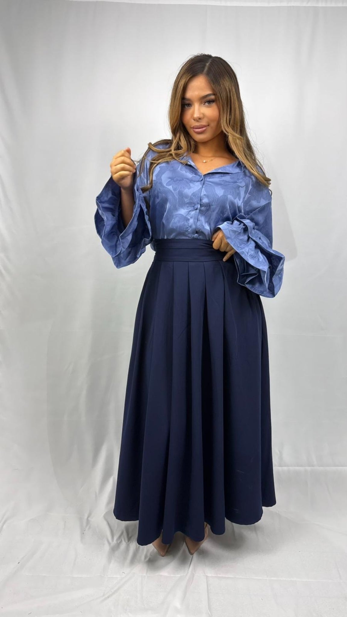 Chemise satinée coupe ample