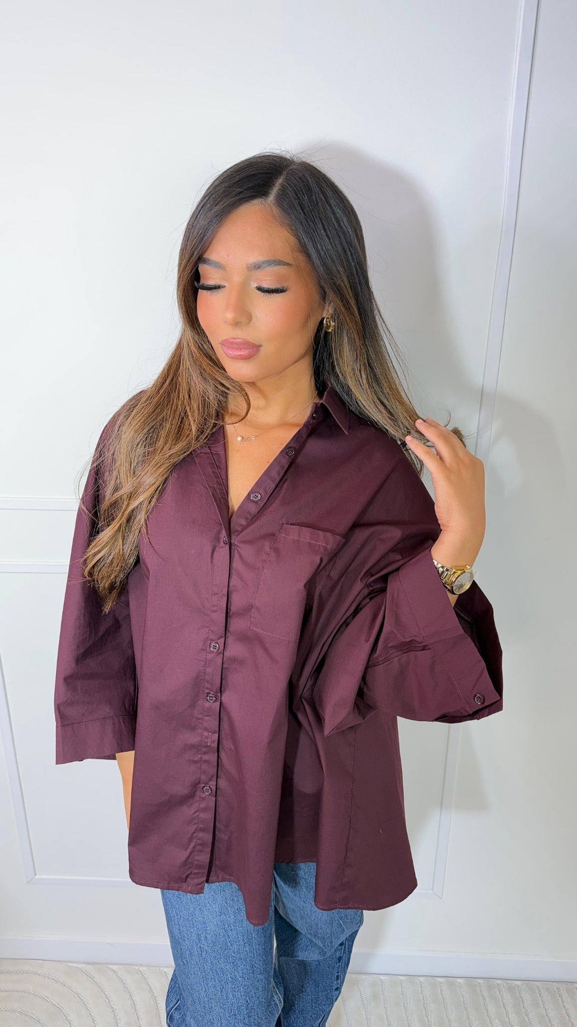 Flowy shirt with wide sleeves