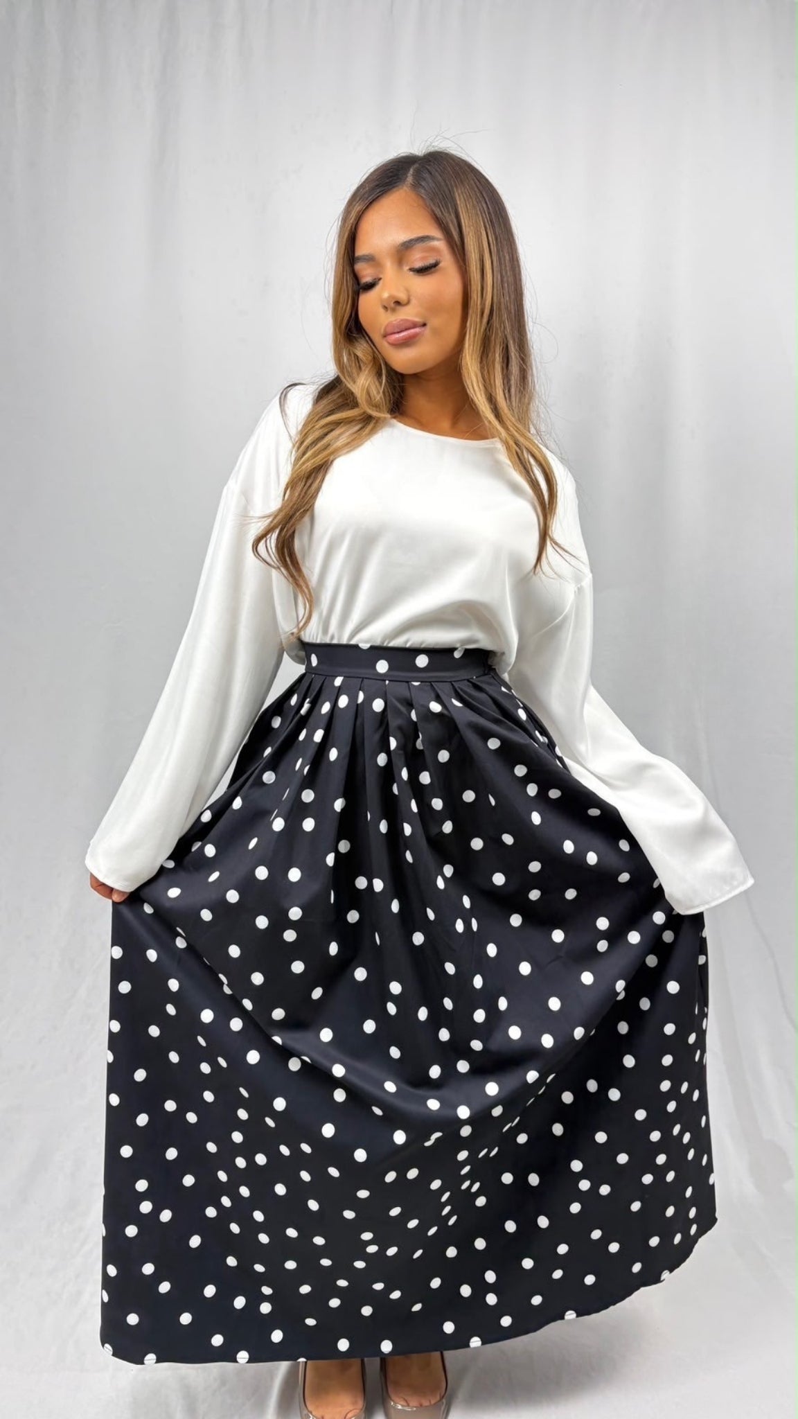 Jupe maxi à pois coupe rétro