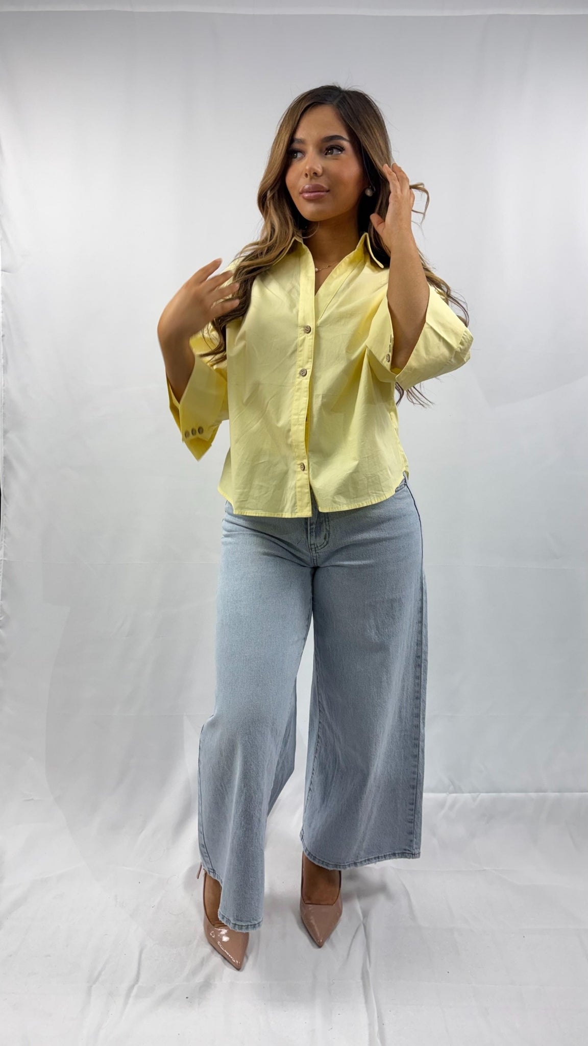 Chemise courte en popeline manches évasées