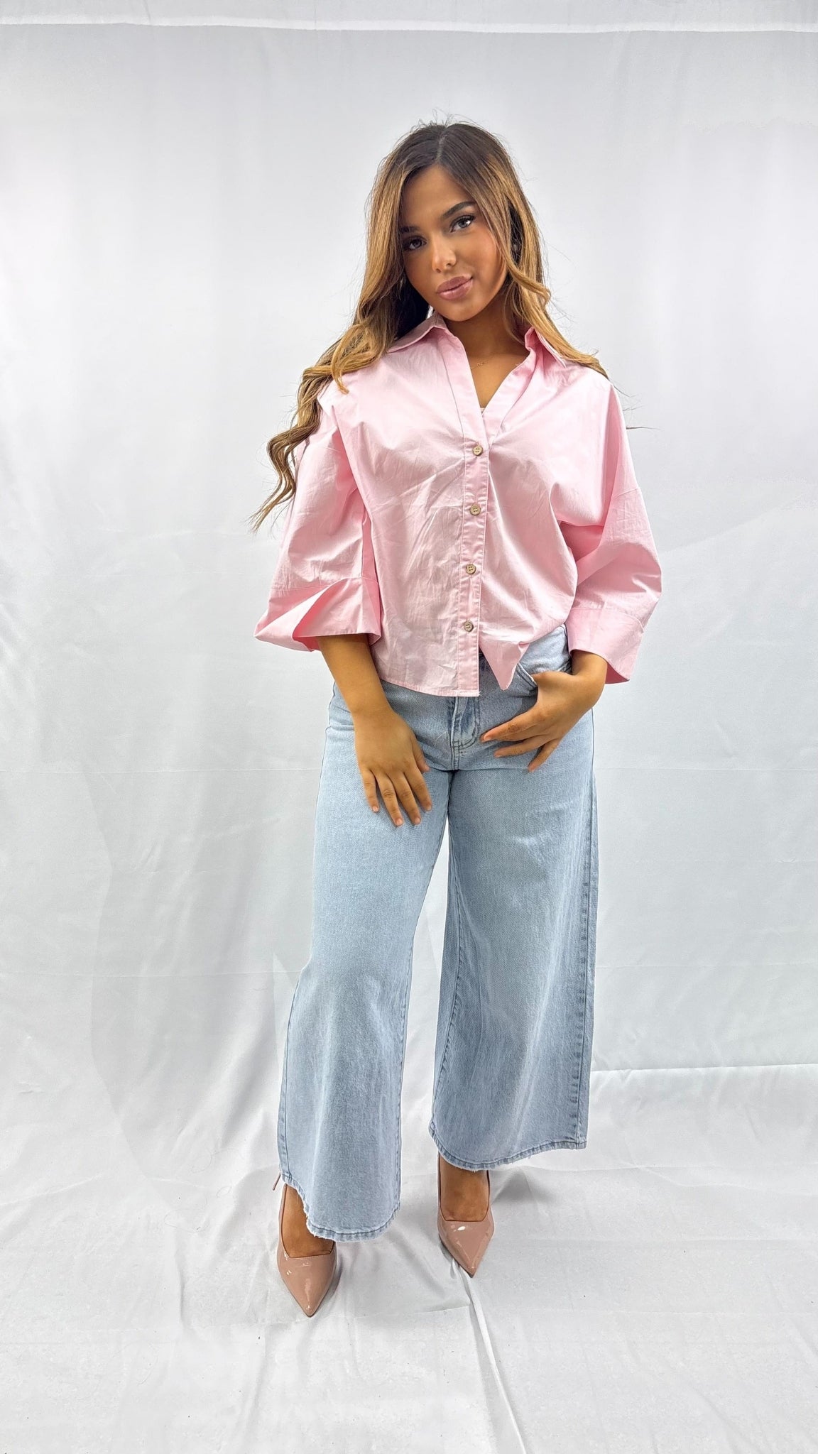 Chemise courte en popeline manches évasées