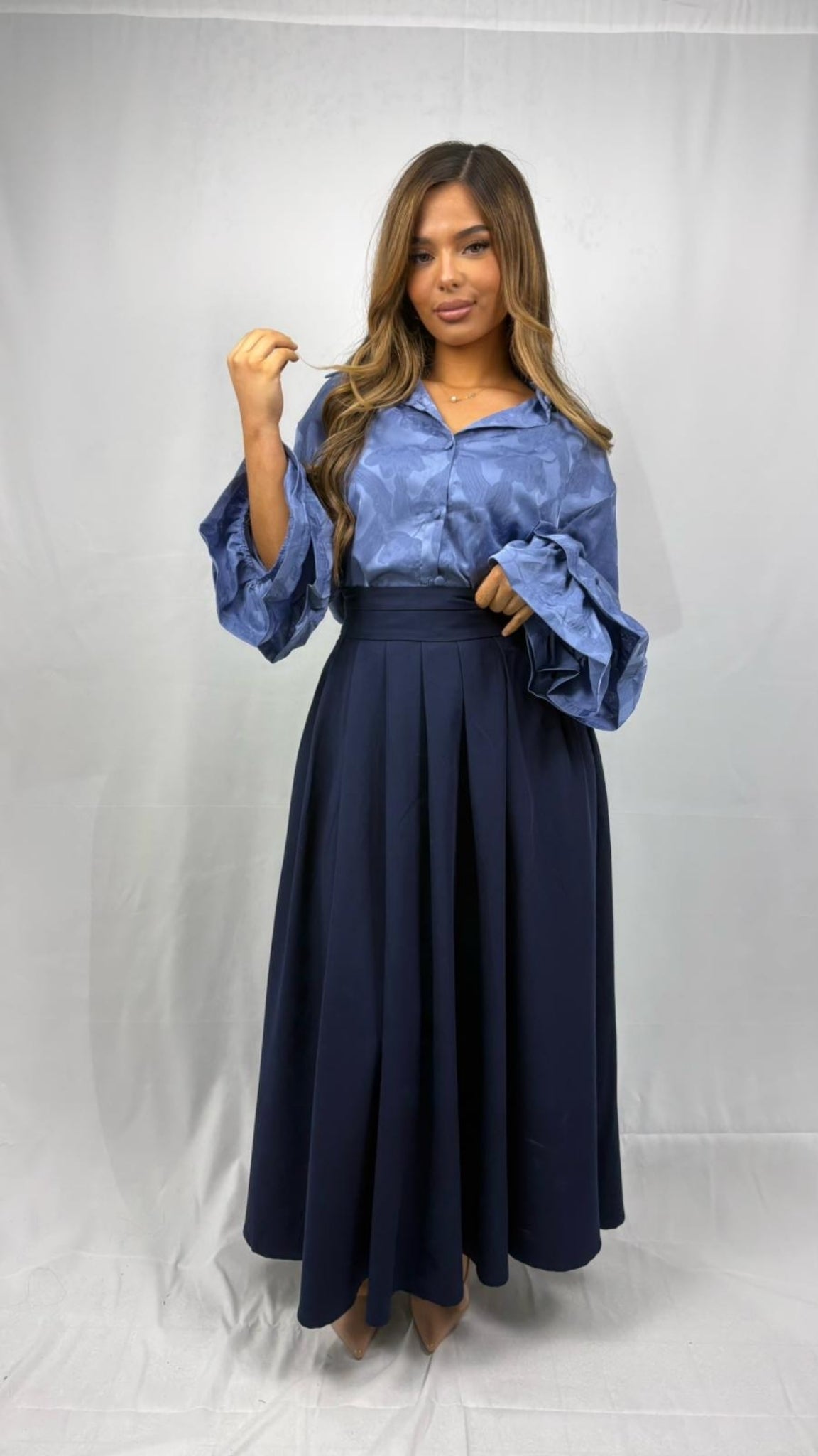 Chemise satinée coupe ample